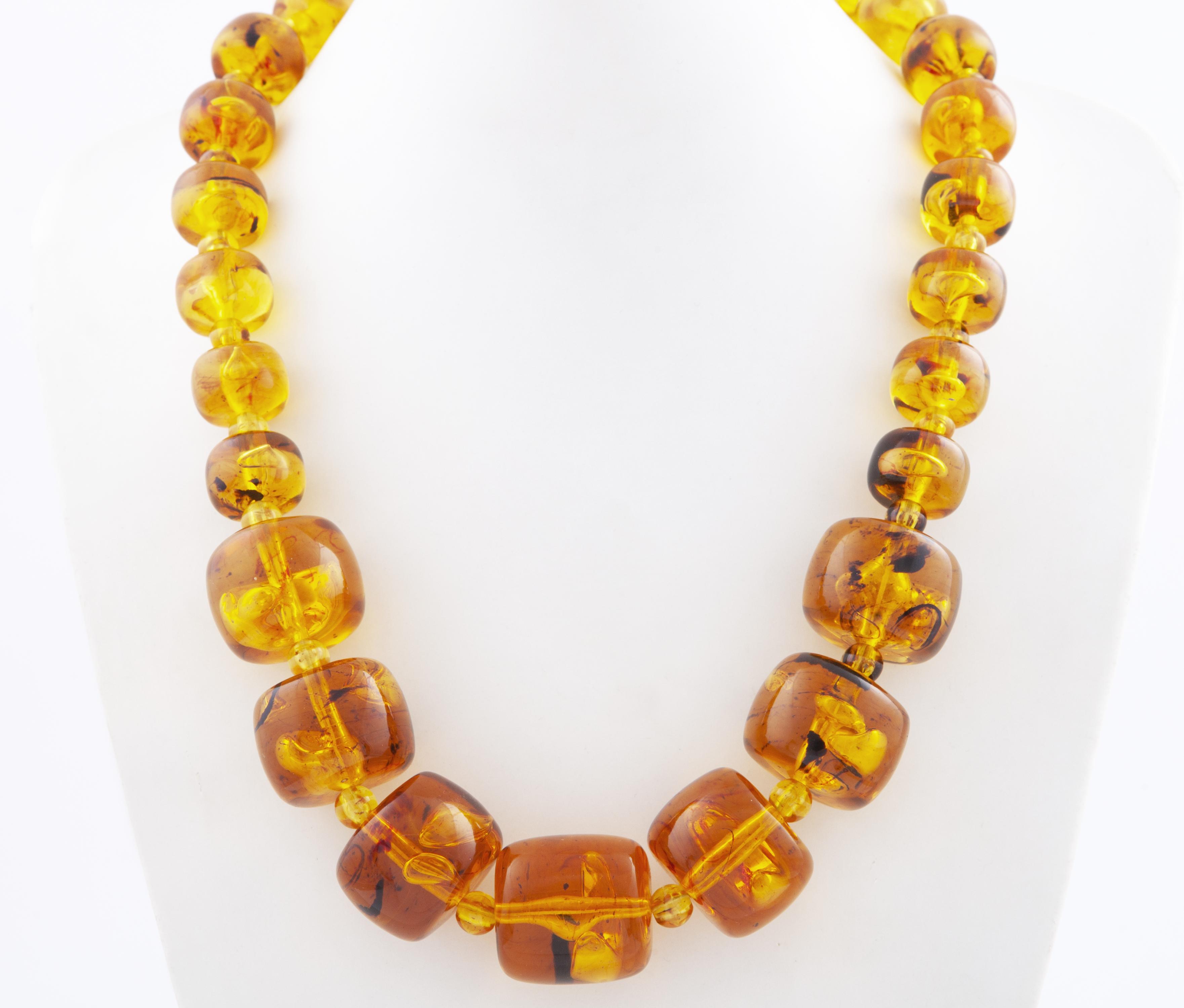 Collar