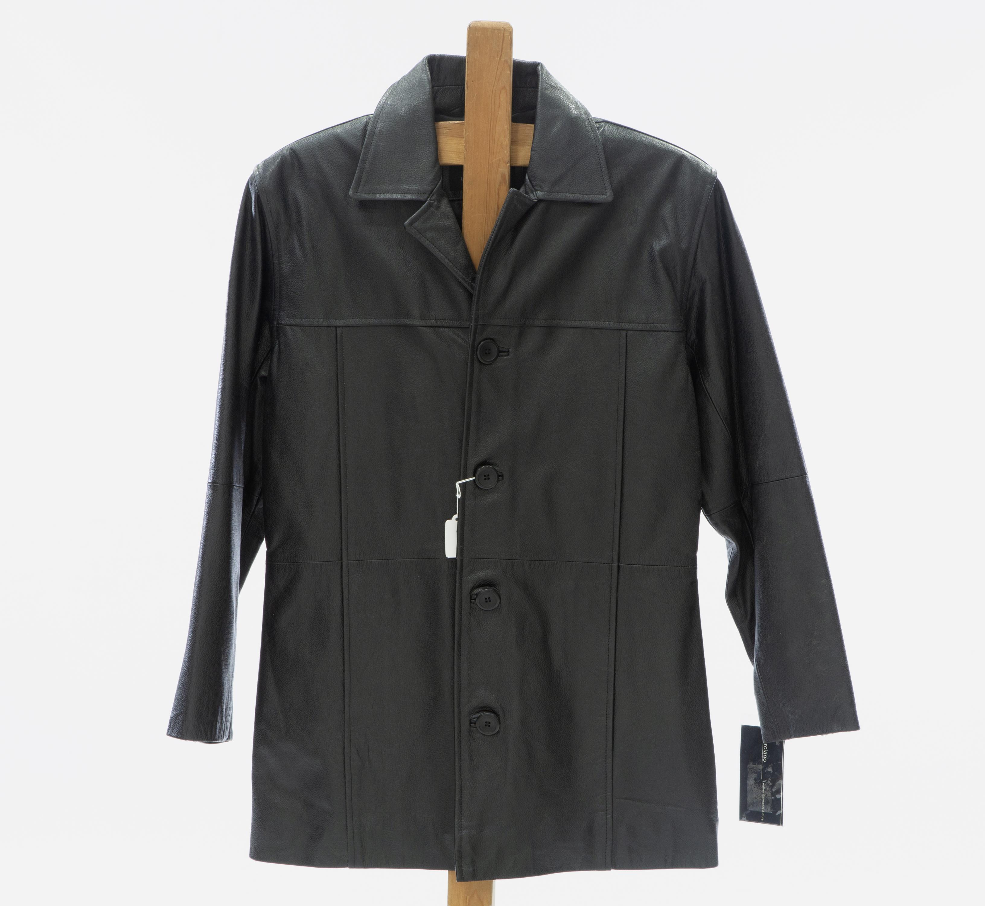 CHAQUETA DE HOMBRE EN CUERO NEGRO