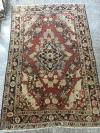 <span class='ref_item'>20 -</span> <span class="object_title">ANTIGUA ALFOMBRA PERSA, LILIAN</span>   <p><span class="object_title">ANTIGUA ALFOMBRA PERSA, LILIAN</span><br><span class="technical_description">Campo central color granate con decoración vegetal formando un rombo y cenefas formando tres hileras que alternan sus motivos decorativos. <br/>Presente deterioros por el desgaste de su uso. <br/> </span><br><span class="ALTO_HCES1">193</span>x<span class="ANCHO_HCES1">127 </span><span class="ANCHOUMED_HCES1">cm.</span></p>