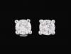 <span class='ref_item'>15 -</span> <span class="object_title">PAREJA DE PENDIENTES DORMILONAS CON DIAMANTES EN ORO 18 KT</span>  <p><span class="technical_description">Realizadas en oro de 18 kt. Formadas por dos diamantes en talla brillante engastados en garras, con un peso total aproximado de 0.60 ct. Cierre presión.</span><br>Peso: <span class="PESO_HCES1">1,50</span><br></p>