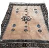 <span class='ref_item'>14 -</span> <span class="object_title">ALFOMBRA MARROQUI</span>   <p><span class="technique_material">Lana</span><br><span class="technical_description">Campo color salmón con doble cenefa en azul y granate y pequeños medallones de forma estrellada como decoración. <br/>Presenta manchas y deterioros por su uso.<br/> </span><br><span class="ALTO_HCES1">218</span>x<span class="ANCHO_HCES1">175 </span><span class="ANCHOUMED_HCES1">cm.</span></p>