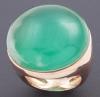 <span class='ref_item'>43 -</span> <span class="object_title">SORTIJA EN PLATA CON GRAN ÁGATA VERDE</span>  <p><span class="technical_description">Sortija en plata con gran ágata verde en talla cabujón<br/>Medida Sortija: 11</span><br>Peso: <span class="PESO_HCES1">19</span> <span class="PESOUMED_HCES1">gr.</span><br></p>