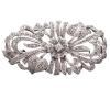 <span class='ref_item'>23 -</span> <span class="object_title">BROCHE ALFILER EN PLATINO Y DIAMANTES </span>  <p><span class="technical_description">Broche realizado en platino de forma vegetal con un diamante central talla antigua y brillantes engastados talla rosa, con un peso total aprox todos ellos de 0,30ct</span><br>Peso: <span class="PESO_HCES1">10,50</span> <span class="PESOUMED_HCES1">gr.</span><br></p>