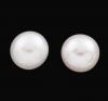 <span class='ref_item'>98 -</span> <span class="object_title">PENDIENTES EN PLATA Y PERLAS </span>  <p><span class="technical_description">Pendientes realizados en plata con perlas cultivadas de agua dulce. <br/>Cierre presion. </span><br>Peso: <span class="PESO_HCES1">4,10</span> <span class="PESOUMED_HCES1">gr.</span><br></p>