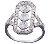 <span class='ref_item'>77 -</span> <span class="object_title">SORTIJA LANZADERA EN ORO 18KT Y DIAMANTES</span>  <p><span class="technical_description">Sortija estilo lanzadera en oro 18kt con diamantes en talla brillante engastados en chatón y grano con un peso total aprox de 0.65ct. <br/>Medida Sortija: 13</span><br>Peso: <span class="PESO_HCES1">2,80</span> <span class="PESOUMED_HCES1">gr.</span><br></p>