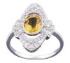 <span class='ref_item'>73 -</span> <span class="object_title">SORTIJA EN ORO 18KT, BERILO Y DIAMANTES </span>  <p><span class="technical_description">Sortija estilo Art Déco realizada en oro 18kt con un berilo talla oval engastado en chatón de aprox 1.23ct y diamantes talla brillante engastados en grano con un peso total aproximado de 0.57ct <br/>Medida Sortija: 13</span><br>Peso: <span class="PESO_HCES1">3,20</span> <span class="PESOUMED_HCES1">gr.</span><br></p>