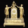 <span class='ref_item'>342 -</span> <span class="object_title">RELOJ EN BRONCE ORMOLÚ, EPOCA IMPERIO S.XIX</span>   <p><span class="technique_material">Bronce dorado</span><br><span class="technical_description">Reloj realizado en bronce dorado al mercurio, con escena superior de gusto clásico, y remate superior en forma de copa florida. Basamento con escena de Neptuno. <br/>Ligero desgaste y deterioros en la esfera. <br/>Esfera de bronce y porcelana con numeración romana esmaltada. <br/>Maquinaria París, soneria de horas y medias. <br/>En funcionamiento. <br/>No posee llave</span><br><span class="ALTO_HCES1">60 </span><span class="ALTOUMED_HCES1">cm.</span>x<span class="ANCHO_HCES1">51 </span><span class="ANCHOUMED_HCES1">cm.</span>x<span class="GRUESO_HCES1">15 </span><span class="GRUESOUMED_HCES1">cm.</span></p>