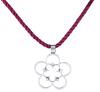 <span class='ref_item'>17 -</span> <span class="object_title">COLGANTE EN ORO 18 KT CON DIAMANTES</span>  <p><span class="technical_description">Colgante realizado en oro de 18 kt en forma de flor calada con cinco diamantes talla brillante con un peso total aproximado de 0.20 ct, cordon de seda y cierre en oro 18 kt. </span><br>Peso: <span class="PESO_HCES1">8,6</span> <span class="PESOUMED_HCES1">gr.</span><br></p>