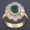<span class='ref_item'>186 -</span> <span class="object_title">SORTIJA EN ORO DE 18KT CON ESMERALDA Y DIAMANTES</span>  <p><span class="technical_description">Sortija realizada en oro de 18kt con esmeralda central en talla oval engastada en bisel con peso total aprox 1,8ct y diamantes en talla brillante en la orla con peso total aprox. 0,85ct<br/>Medida Sortija: 12</span><br>Peso: <span class="PESO_HCES1">7,20</span> <span class="PESOUMED_HCES1">gr.</span><br></p>