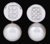 <span class='ref_item'>113 -</span> <span class="object_title">PENDIENTES DE ORO DE 18KT, DIAMANTES Y PERLAS</span>  <p><span class="technical_description">Pendientes realizados en oro de 18kt compuestos en su parte superior por brillantes engastados en chatón con un peso total aprox de 0,28ct y en su parte inferior por perlas australianas calibradas en 9,5mm<br/>Cierre: Omega</span><br>Peso: <span class="PESO_HCES1">6,40</span> <span class="PESOUMED_HCES1">gr.</span><br></p>