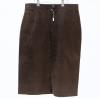 <span class='ref_item'>102 -</span> <span class="object_title">FALDA EN ANTE MARRÓN</span>   <p><span class="technique_material">Ante</span><br><span class="technical_description">Talla: 42<br/> </span><br></p>