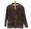 <span class='ref_item'>110 -</span> <span class="object_title">CHAQUETA DE HOMBRE EN ANTE MARRÓN</span>   <p><span class="technique_material">Ante</span><br><span class="technical_description">Talla: M</span><br></p>