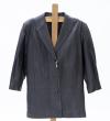<span class='ref_item'>29 -</span> <span class="object_title">CHAQUETA DE MUJER EN CUERO NEGRO</span> <span class="technique_material">Cuero</span>   <p><span class="object_title">CHAQUETA DE MUJER EN CUERO NEGRO</span><br><span class="technique_material">Cuero</span><br><span class="technical_description">Talla: L</span><br></p>