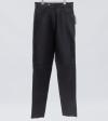 <span class='ref_item'>52 -</span> <span class="object_title">PANTALÓN DE MUJER EN CUERO COLOR MARRÓN</span> <span class="technique_material">Cuero</span>   <p><span class="object_title">PANTALÓN DE MUJER EN CUERO COLOR MARRÓN</span><br><span class="technique_material">Cuero</span><br><span class="technical_description">Marca: Mas que piel<br/>Talla: 40<br/> </span><br></p>