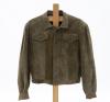 <span class='ref_item'>65 -</span> <span class="object_title">CHAQUETA DE HOMBRE EN ANTE DE COLOR VERDE</span> <span class="technique_material">Ante</span>   <p><span class="object_title">CHAQUETA DE HOMBRE EN ANTE DE COLOR VERDE</span><br><span class="technique_material">Ante</span><br><span class="technical_description">Talla: M<br/> </span><br></p>
