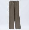 <span class='ref_item'>74 -</span> <span class="object_title">PANTALÓN DE MUJER EN CUERO BEIGE</span>   <p><span class="technique_material">Cuero</span><br><span class="technical_description">Talla: M</span><br></p>