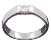 <span class='ref_item'>123 -</span> <span class="object_title">SOLITARIO EN ORO DE 18KT Y DIAMANTE</span>  <p><span class="technical_description">Sortija solitario realizado en oro de 18kt con un diamante central en talla brillante engastado en tensión con un peso total aprox de 0,20ct<br/>Medida Sortija: 11</span><br>Peso: <span class="PESO_HCES1">5,20</span> <span class="PESOUMED_HCES1">gr.</span><br></p>