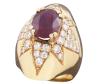 <span class='ref_item'>138 -</span> <span class="object_title">SORTIJA EN ORO DE 18KT, GRAN RUBÍ Y DIAMANTES</span>  <p><span class="technical_description">Sortija realizada en oro de 18kt con diseño alto. Destaca un gran rubí natural central en talla oval facetada, engastado en doble garra con peso total aprox de 3.94ct. Con orla en forma de estrella adornada por diamantes en talla brillante engastados en grano con un peso total aprox de 0.45ct<br/>Medida Sortija: 11</span><br>Peso: <span class="PESO_HCES1">14,80</span> <span class="PESOUMED_HCES1">gr.</span><br></p>