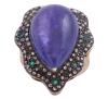 <span class='ref_item'>76 -</span> <span class="object_title">SORTIJA EN PLATA DE LEY CHAPADA EN ORO, TANZANITA, ESMERALDA Y DIAMANTES</span>  <p><span class="technical_description">Sortija realizada en plata de ley chapada en oro. Con tanzanita central en cabujón con forma de perilla engastada en garras con un peso aprox de 8,75ct, adornada por pavé de diamantes y esmeraldas en orla.<br/>Medida Sortija: 12</span><br>Peso: <span class="PESO_HCES1">9,30</span> <span class="PESOUMED_HCES1">gr.</span><br></p>