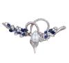 <span class='ref_item'>30 -</span> <span class="object_title">BROCHE EN ORO 18KT, DIAMANTES, ZAFIROS Y PERLA BARROCA</span>  <p><span class="technical_description">Broche realizado en oro de 18kt con forma de ave. Se puede poner también de colgante. Compuesto por diamantes en talla brillante engastados en grano y en garra con un peso total aprox de 1.3ct. Hay tres circonitas como piedras repuestas. También zafiros en talla oval engastados en garra con peso total aprox de 2.10ct. Simulando la cabeza del ave, una perla barroca en color blanco<br/>Cierre: Aguja con canutillo<br/>Medidas: 7 x 4,5cm</span><br>Peso: <span class="PESO_HCES1">19</span> <span class="PESOUMED_HCES1">gr.</span><br></p>