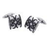 <span class='ref_item'>169 -</span> <span class="object_title">GEMELOS EN ORO 18KT, ÁGATA BLANCA Y DIAMANTES NEGROS</span>  <p><span class="technical_description">Gemelos realizados en oro de 18kt con placas de ágata blanca adornadas por diamantes negros en talla brillante engastados en grano con un peso total aprox de 0.90ct<br/>Medidas: 1,50 x 1,30cm</span><br>Peso: <span class="PESO_HCES1">9,80</span> <span class="PESOUMED_HCES1">gr.</span><br></p>