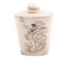 <span class='ref_item'>176 -</span> <span class="object_title">SNUFF BOTTLE EN HUESO. CHINA, S.XIX, TALLER SEGÚN DIBUJOS DINASTÍA QING.</span>   <p><span class="technical_description">Realizada en hueso y decorada en ambas caras por una detallada incisión y tintado en negro de damas vestidas a la manera tradicional china. Pequeño desperfecto en un frontal <br/>Medidas: 6,5cm</span><br></p>