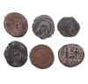 <span class='ref_item'>32 -</span> <span class="object_title">LOTE DE 6 ANTONINIANOS DE DISTINTOS EMPERADORES (S. III d.C) IMPERIO ROMANO</span>  <p><span class="technical_description">Tres monedas en bronce del emperador Galieno. Anverso con leyenda: GALLIENUS AUG. Reverso con leyenda: VIRTVS AUG.<br/>Dos monedas en bronce del emperador Diocleciano con el reverso de Júpiter entregando la victoria al emperador.<br/>Una moneda en bronce del emperador Victoriano con el reverso de la personificación de la Providencia. </span><br>Peso: <span class="PESO_HCES1">16,70</span> <span class="PESOUMED_HCES1">gr.</span><br></p>