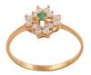 <span class='ref_item'>131 -</span> <span class="object_title">SORTIJA EN ORO 18KT, ESMERALDA Y CIRCONITAS</span>  <p><span class="technical_description">Sortija realizada en oro de 18kt. Roseta central de diseño de flor con pequeña esmeralda central y circonitas<br/>Medida Sortija: 17</span><br>Peso: <span class="PESO_HCES1">1,70</span> <span class="PESOUMED_HCES1">gr.</span><br></p>
