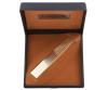 <span class='ref_item'>257 -</span> <span class="object_title">ENCENDEDOR FLAMINAIRE CHAPADO EN ORO</span>  <p><span class="technical_description">Encendedor de la marca Flaminaire realizado en metal chapado en oro con su caja original. Necesita gas.</span><br>Peso: <span class="PESO_HCES1">32,50</span> <span class="PESOUMED_HCES1">gr.</span><br></p>