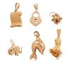 <span class='ref_item'>167 -</span> <span class="object_title">LOTE DE 6 COLGANTES EN ORO 18KT</span>  <p><span class="technical_description">Lote formado por 6 colgantes realizados en oro 18kt. Con diferentes formas: de delfín, candado, bomba con esmaltes, pergamino con la letra "A", elefante y virgen con 3 circonitas.</span><br>Peso: <span class="PESO_HCES1">7,40</span> <span class="PESOUMED_HCES1">gr.</span><br></p>