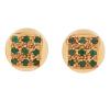 <span class='ref_item'>120 -</span> <span class="object_title">PENDIENTES EN ORO 18KT Y ESMERALDAS</span>  <p><span class="technical_description">Pareja de pendientes realizados en oro de 18kt. Con forma redonda y en bisel cuadrado con esmeraldas en talla redonda y peso total aprox 0.15ct<br/>Cierre: Presión</span><br>Peso: <span class="PESO_HCES1">2</span> <span class="PESOUMED_HCES1">gr.</span><br></p>