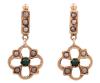 <span class='ref_item'>73 -</span> <span class="object_title">PENDIENTES EN ORO 18KT, ESMERALDAS Y PERLAS ALJÓFAR</span>  <p><span class="technical_description">Pareja de pendientes vintage realizados en oro de 18kt. Con esmeraldas centrales en talla redonda de peso total aprox 0.15ct y barra y aspas adornadas con pequeñas perlas aljófar en tonos grises<br/>Cierre: Ballestilla con ajuste por delante<br/>Longitud: 3,3cm</span><br>Peso: <span class="PESO_HCES1">2,90</span> <span class="PESOUMED_HCES1">gr.</span><br></p>