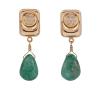 <span class='ref_item'>37 -</span> <span class="object_title">PENDIENTES EN ORO 18KT, ESMERALDAS Y DIAMANTES</span>  <p><span class="technical_description">Pareja de pendientes con movimiento realizados en oro de 18kt. Formados por esmeraldas masivas en cabujón con forma de gota y peso total aprox 2.90ct y en la parte superior diamantes en talla brillante con peso total aprox 0.12ct. <br/>Cierre: Presión<br/>Longitud: 2,7cm</span><br>Peso: <span class="PESO_HCES1">2,80</span> <span class="PESOUMED_HCES1">gr.</span><br></p>