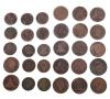 <span class='ref_item'>277 -</span> <span class="object_title">LOTE DE 30 MONEDAS ESPAÑOLAS DE 1867, 1870, 1877 Y 1878</span>   <p><span class="technical_description">Moneda de 5 céntimos de peseta de 1867 con cara de Isabel II y escudo.<br/>Ocho monedas de 5 céntimos de peseta de 1870. <br/>Ocho monedas de 10 céntimos de peseta de 1870<br/>Ocho monedas de 10 céntimos de peseta de 1877 de Alfonso XII<br/>Ocho monedas de 5 céntimos de peseta de 1878 de Alfonso XII. </span><br></p>