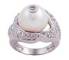 <span class='ref_item'>150 -</span> <span class="object_title">SORTIJA EN ORO 18KT, PERLA CULTIVADA AUSTRALIANA Y DIAMANTES</span>  <p><span class="technical_description">Sortija realizada en oro de 18kt. Con perla cultivada australiana central calibrada en 12,20mm, con diamantes en centro y orla, talla brillante con peso total aprox 0.70ct<br/>Medida Sortija: 12</span><br>Peso: <span class="PESO_HCES1">12,40</span> <span class="PESOUMED_HCES1">gr.</span><br></p>