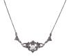 <span class='ref_item'>141 -</span> <span class="object_title">COLLAR EN PLATA 925, PERLA CULTIVADA Y PIEDRAS BLANCAS</span>  <p><span class="technical_description">Collar vintage realizado en plata de ley 925. Con perla central cultivada en color blanco calibradas aprox en 6mm  rodeada de piedras blancas. Cadena barbada<br/>Cierre: Reasa<br/>Longitud: 40cm</span><br>Peso: <span class="PESO_HCES1">9,50</span> <span class="PESOUMED_HCES1">gr.</span><br></p>