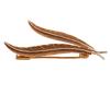 <span class='ref_item'>109 -</span> <span class="object_title">BROCHE EN ORO BICOLOR 18KT</span>  <p><span class="technical_description">Broche con forma de hojas realizado en oro bicolor de 18kt.<br/>Cierre: Aguja con mecanismo de seguridad<br/>Medidas: 5 x 2cm</span><br>Peso: <span class="PESO_HCES1">3,90</span> <span class="PESOUMED_HCES1">gr.</span><br></p>