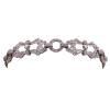 <span class='ref_item'>168 -</span> <span class="object_title">PULSERA EN PLATINO Y DIAMANTES</span>  <p><span class="technical_description">Pulsera vintage realizada en platino. Con eslabones geométricos adornados por diamantes en talla brillante y rosa con peso total aprox 2ct. <br/>Cierre: Caja con lengüeta y cadena de seguridad<br/>Longitud: 18cm</span><br>Peso: <span class="PESO_HCES1">25</span> <span class="PESOUMED_HCES1">gr.</span><br></p>