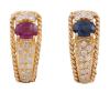 <span class='ref_item'>125 -</span> <span class="object_title">PENDIENTES EN ORO 18KT, RUBÍ, ZAFIRO Y DIAMANTES</span>  <p><span class="technical_description">Pareja de pendientes realizados en oro de 18kt. Uno de ellos con un rubí en talla oval de peso aprox 0.40ct y el otro con un zafiro también en talla oval y peso aprox 0.40ct. Adornados ambos por diamantes en talla brillante con peso total aprox 0.30ct. <br/>Cierre: Omega</span><br>Peso: <span class="PESO_HCES1">5,60</span> <span class="PESOUMED_HCES1">gr.</span><br></p>