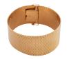 <span class='ref_item'>8 -</span> <span class="object_title">BRAZALETE ANCHO EN ORO 18KT</span>  <p><span class="technical_description">Brazalete ancho realizado en oro de 18kt, con contraste. Flexible con diseño de mosaico. Años 50.<br/>Cierre: Caja con lengüeta y doble ocho de seguridad<br/>Medidas: 17 x 2,8cm</span><br>Peso: <span class="PESO_HCES1">67,60</span> <span class="PESOUMED_HCES1">gr.</span><br></p>