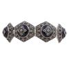 <span class='ref_item'>254 -</span> <span class="object_title">PULSERA EN PLATA 925, ÓNIX Y MARCASITAS</span>  <p><span class="technical_description">Pulsera realizada en plata de ley 925. Formada por 6 grandes eslabones hexagonales con cabujones de ónix y marcasitas.<br/>Cierre: Pestaña<br/>Longitud: 18cm</span><br>Peso: <span class="PESO_HCES1">47,80</span> <span class="PESOUMED_HCES1">gr.</span><br></p>