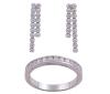 <span class='ref_item'>97 -</span> <span class="object_title">CONJUNTO DE PENDIENTES Y MEDIA ALIANZA EN PLATA 925 CON CIRCONITAS</span>  <p><span class="technical_description">Conjunto formado por una pareja de pendientes y una media alianza realizados en plata de ley 925. Adornados por circonitas en carril y cascada. La sortija con punzón de la marca Kokoro<br/>Medida Sortija: 12<br/>Cierre Pendientes: Presión</span><br>Peso: <span class="PESO_HCES1">4</span> <span class="PESOUMED_HCES1">gr.</span><br></p>