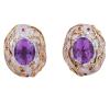 <span class='ref_item'>72 -</span> <span class="object_title">PENDIENTES EN PLATA 925 CON CHAPADO EN ORO, AMATISTAS Y GRANATES. JOYERÍA DE AUTOR, PIEZA ÚNICA</span>  <p><span class="technical_description">Pareja de pendientes realizados en plata de ley 925 con contrastes y partes chapadas en oro. Adornados por amatistas en talla oval con peso total aprox 1.90ct y pequeños granates<br/>Cierre: Presión</span><br>Peso: <span class="PESO_HCES1">10</span> <span class="PESOUMED_HCES1">gr.</span><br></p>