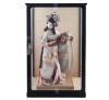 <span class='ref_item'>190 -</span> <span class="object_title">FIGURA DE GEISHA, MARCA KYUGETSU DOLL. JAPÓN, AÑOS 80</span>   <p><span class="technical_description">Muñeca con partes en cerámica y vestida con tejidos y bordados.<br/>Sobre base de madera y vitrina expositiva. Etiqueta de marca en la parte trasera.<br/>Medidas vitrina: 53x32x27cm</span><br></p>