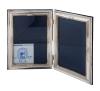 <span class='ref_item'>28 -</span> <span class="object_title">MARCO DOBLE EN PLATA 925 CON CONTRASTES </span>  <p><span class="technical_description">Cristal y parte trasera en madera. Con contrastes. Decorado con motivos decorativos.<br/>Marca FCA FIRENZE. Acompaña funda.<br/>Medidas: 17,5x25cm</span><br>Peso: <span class="PESO_HCES1">349</span> <span class="PESOUMED_HCES1">gr.</span><br></p>