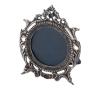 <span class='ref_item'>31 -</span> <span class="object_title">MARCO EN PLATA 925 CON CONTRASTES</span>  <p><span class="technical_description">Cristal. Con decoración repujada clásica. <br/>Marca SERGIO MARTINI. Con caja.<br/>Medidas: 9,5x8cm</span><br>Peso: <span class="PESO_HCES1">87</span> <span class="PESOUMED_HCES1">gr.</span><br></p>