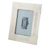 <span class='ref_item'>10 -</span> <span class="object_title">MARCO TRIPLE EN PLATA 925 CON CONTRASTES </span>  <p><span class="technical_description">Cristal y parte trasera en madera. Con decoración estriada. Con contrastes.<br/>Marca FCA FIRENZE. Con caja y funda.<br/>Medidas: 15,5x19cm</span><br>Peso: <span class="PESO_HCES1">323</span> <span class="PESOUMED_HCES1">gr.</span><br></p>