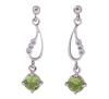 <span class='ref_item'>258 -</span> <span class="object_title">PENDIENTES EN ORO 9KT, PERIDOTOS Y DIAMANTES</span>  <p><span class="technical_description">Pareja de pendientes realizados realizado en plata de ley 925. Adornados por diamantes en talla brillante con peso total aprox 0.04ct y peridotos  en talla redonda con peso total aprox 0.60ct<br/>Cierre: Presión<br/>Longitud: 2,5cm<br/>RefC GE 4595</span><br>Peso: <span class="PESO_HCES1">2,60</span> <span class="PESOUMED_HCES1">gr.</span><br></p>