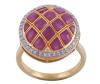 <span class='ref_item'>242 -</span> <span class="object_title">SORTIJA EN PLATA 925 CHAPADA EN ORO, RUBÍES Y DIAMANTES</span>  <p><span class="technical_description">Sortija realizada en plata de ley 925 chapada en oro. Formada por rubíes en placas romboidales con peso total aprox 1ct y orla de diamantes en talla 8/8 con peso total aprox 0.13ct<br/>Medida Sortija: 13<br/>RefC GE 5026</span><br>Peso: <span class="PESO_HCES1">6,10</span> <span class="PESOUMED_HCES1">gr.</span><br></p>