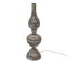 <span class='ref_item'>197 -</span> <span class="object_title">QUINQUÉ EN METAL PLATEADO REPUJADO</span>   <p><span class="technical_description">Compuesto por dos partes. Realizado en metal plateado repujado con motivos florales. parcialmente dorado. Transformado en lámpara con cable de conexión.<br/>Medidas: 46cm</span><br></p>